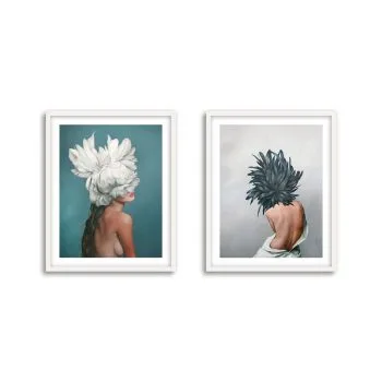 Mujeres con plumas