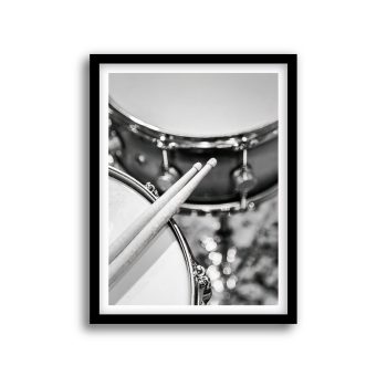 Armonía en Percusión: Ritmo en Detalle 30x40