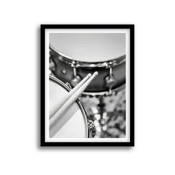 Armonía en Percusión: Ritmo en Detalle 30x40