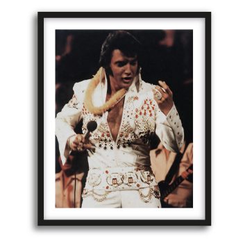 Elvis: Glamour y Ritmo en el Escenario