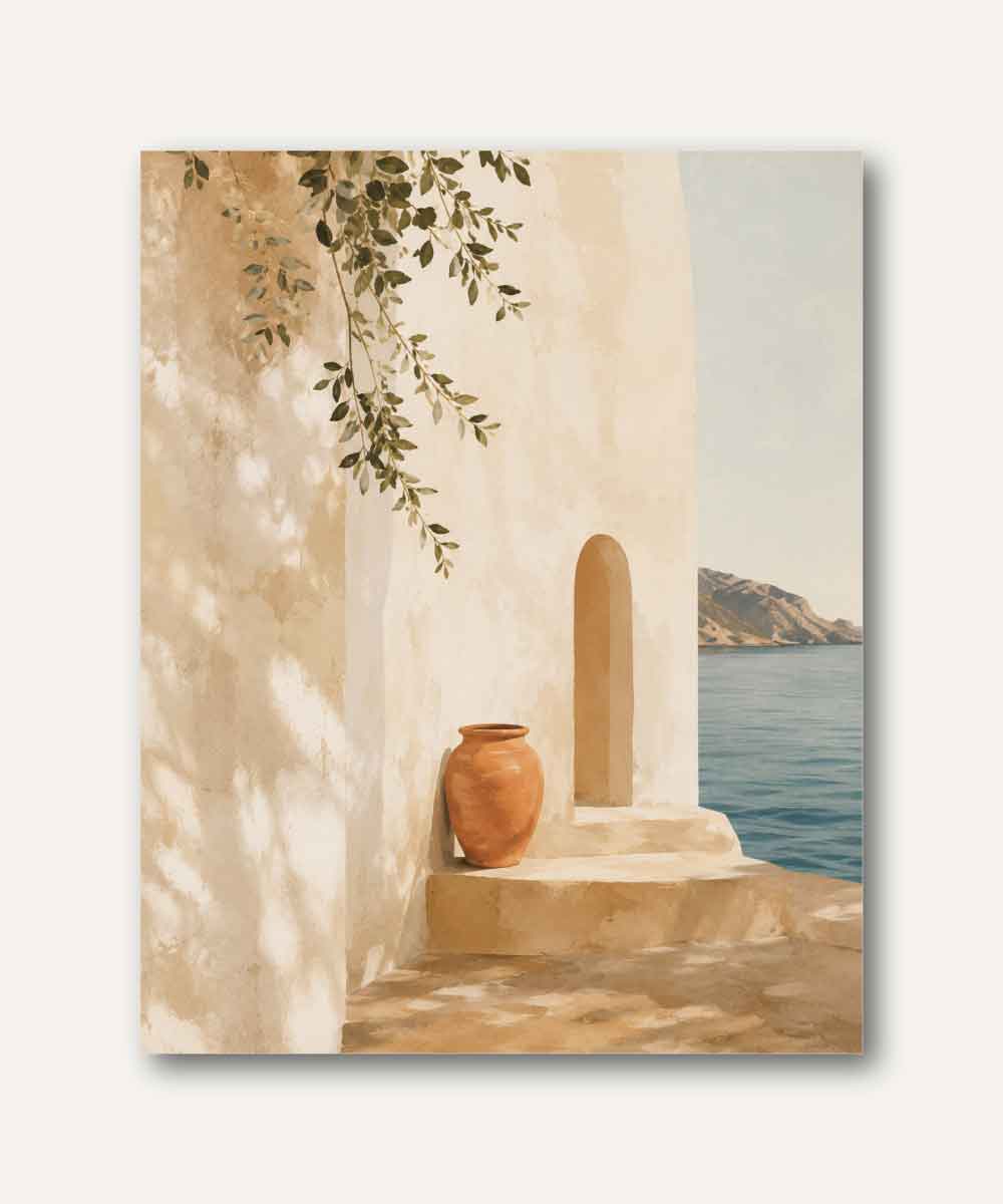 Cuadro decorativo inspirado en arquitectura mediterránea con muro blanco, vasija de terracota y vista al mar